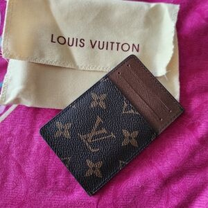 Authentic Louis Vuitton credit card wallet , New& never used